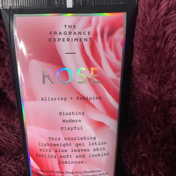 Bath & Body Works Rose Cosmic Cream Brand New 8 oz - Picture 3 of 3